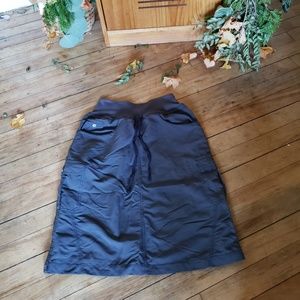 Size 8 Exofficio knee length skirt blue grey
